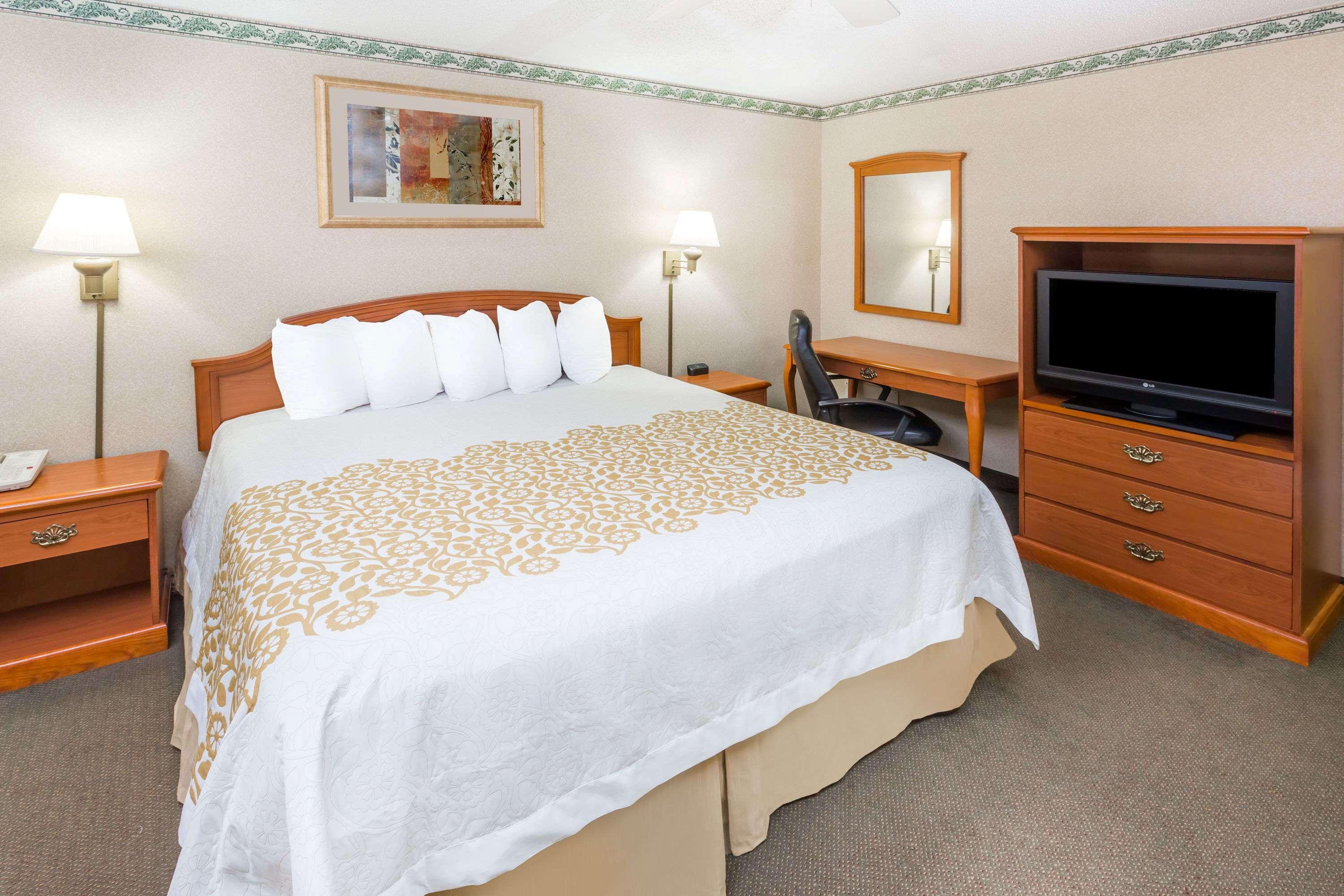 Days Inn By Wyndham Batesville Zewnętrze zdjęcie