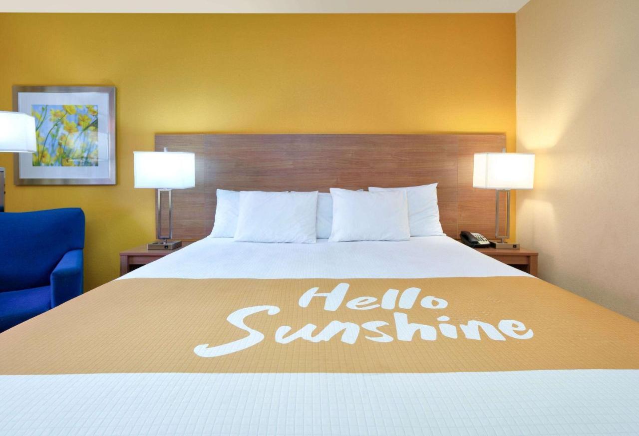 Days Inn By Wyndham Batesville Zewnętrze zdjęcie