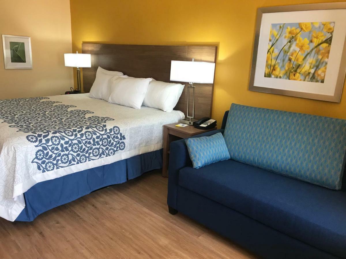 Days Inn By Wyndham Batesville Zewnętrze zdjęcie